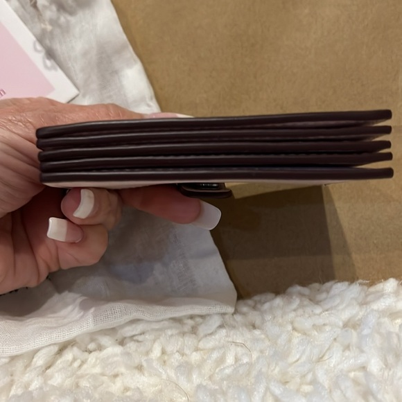 This is New w/ tag ! Really pretty pink / lavender, with 5 openings. - Picture 6 of 12